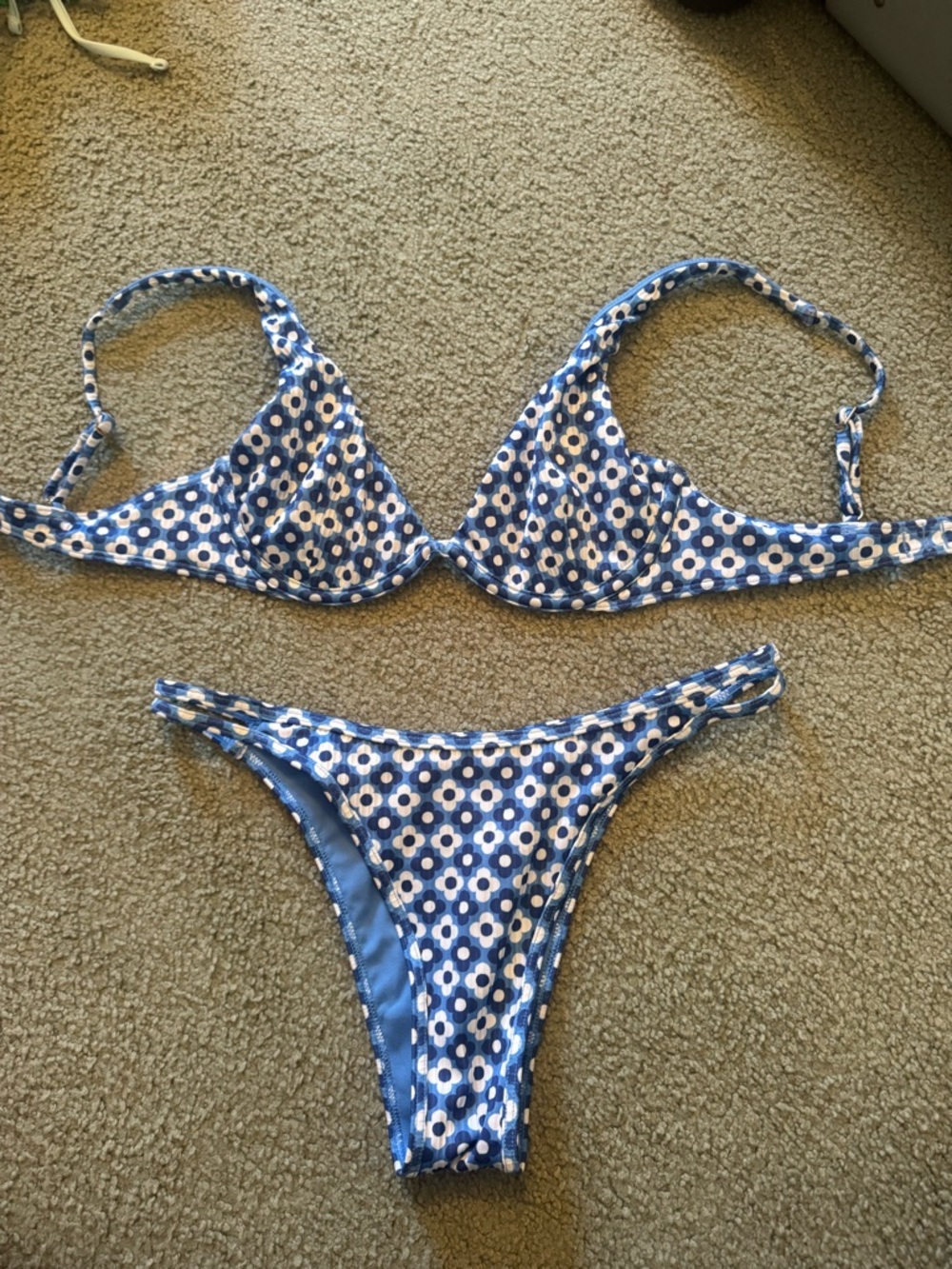 Hollister Blue and White Floral Triangle Bikini Set